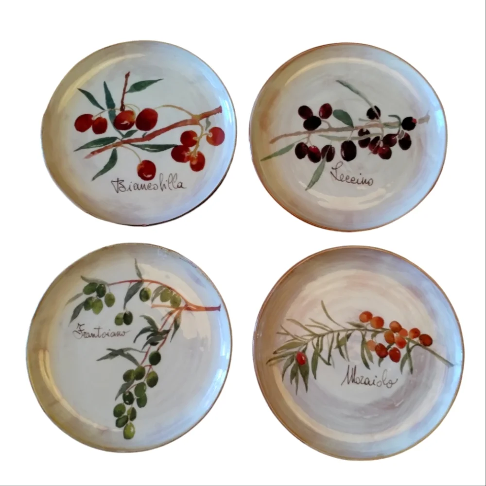 Crate&Barrel Plates Appetizer Olive Made in Italy 7